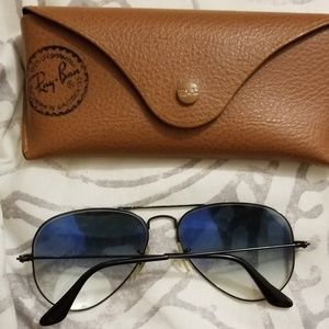 RayBan Aviaters